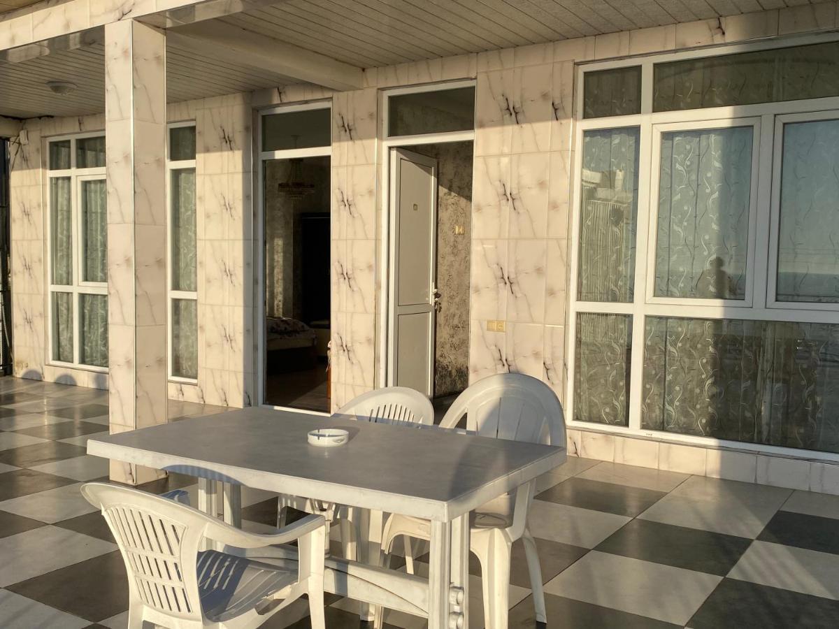 באטומי Merab House מראה חיצוני תמונה