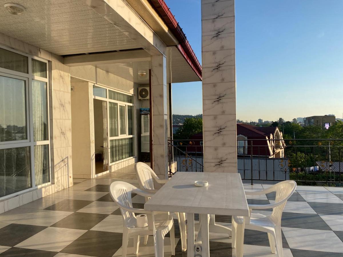באטומי Merab House מראה חיצוני תמונה