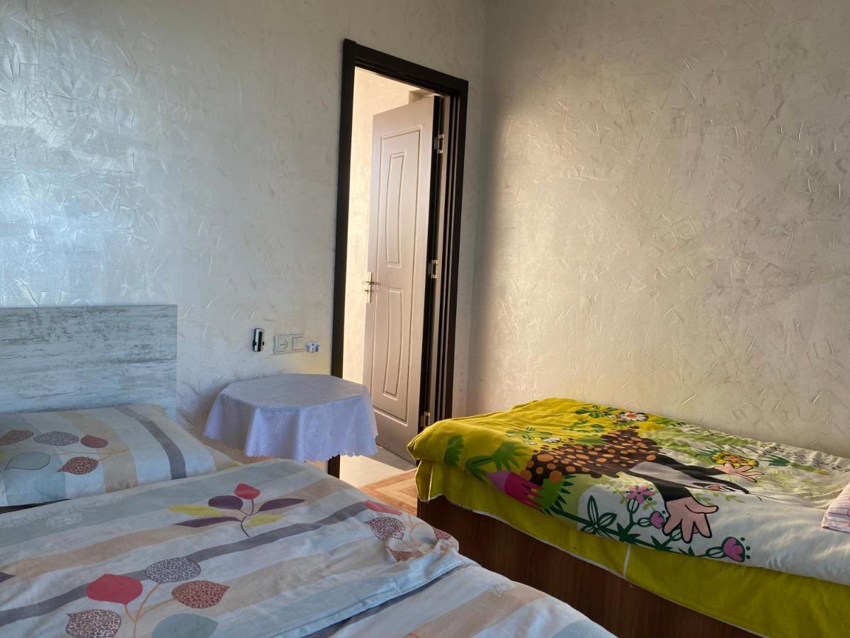באטומי Merab House מראה חיצוני תמונה