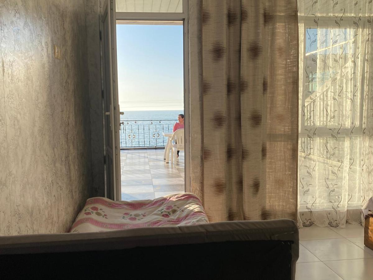 באטומי Merab House מראה חיצוני תמונה