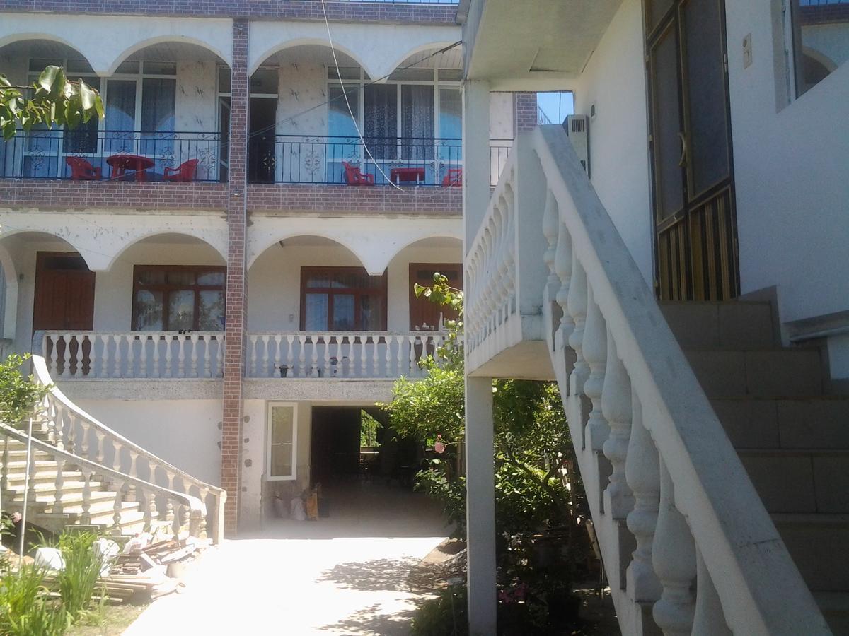 באטומי Merab House מראה חיצוני תמונה
