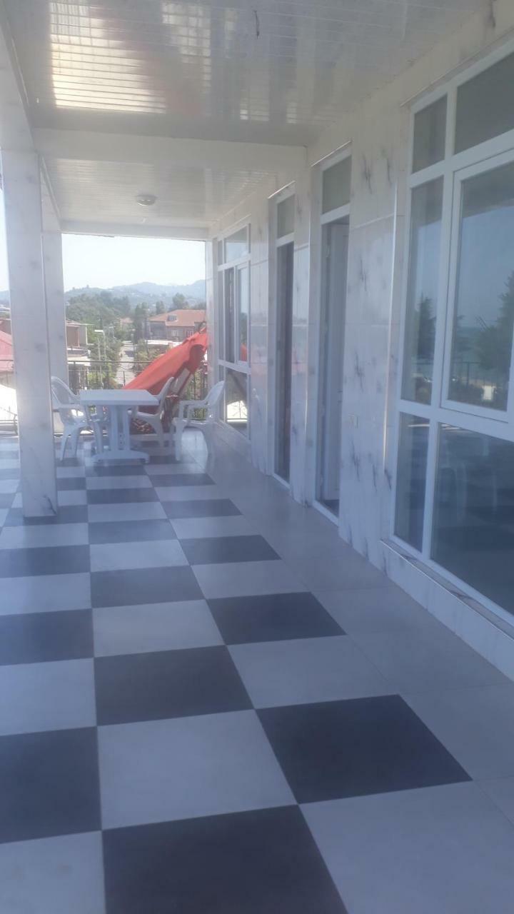 באטומי Merab House מראה חיצוני תמונה