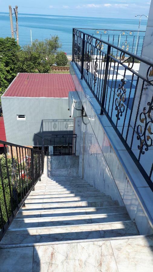 באטומי Merab House מראה חיצוני תמונה